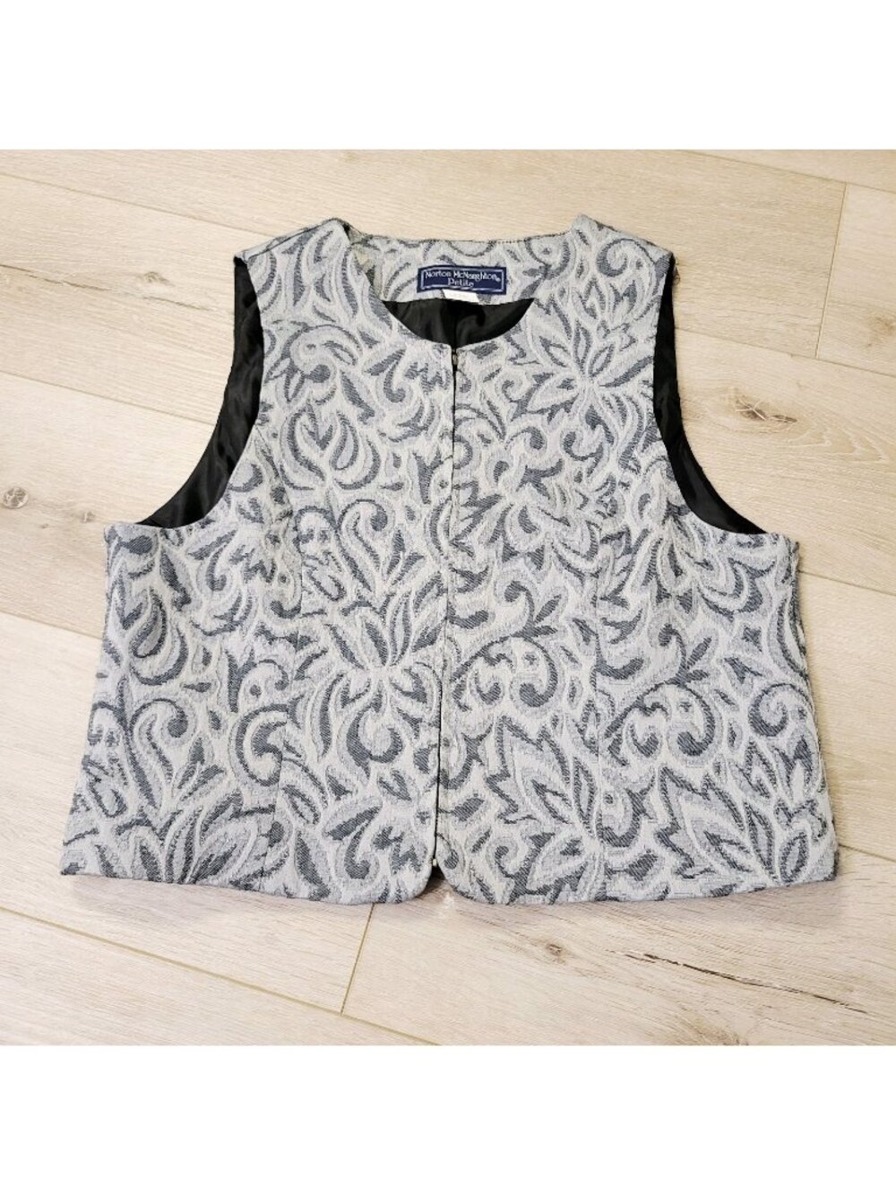 Vtg Norton Paisley Gray Zip Up Sleeveless Vest Sz 12P Whimisgoth Retro Witchy